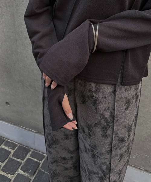 &g'aime（アンジェム）の「【&g'aime】メロー切替ショートトップス　Mellow Stitch Contrast Short Top（Tシャツ/カットソー・レディース・ブルー/ブラック/ホワイト・FREE）」の20枚目の写真