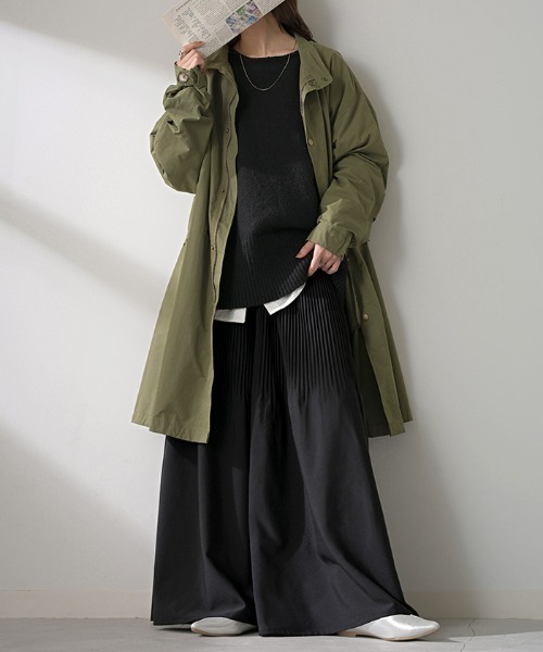 HUG.U(ハグユー)の「ワイドプリーツパンツ(その他パンツ・レディース・ブラック/ダークブラウン・レギュラー丈/トール丈)」の7枚目の写真