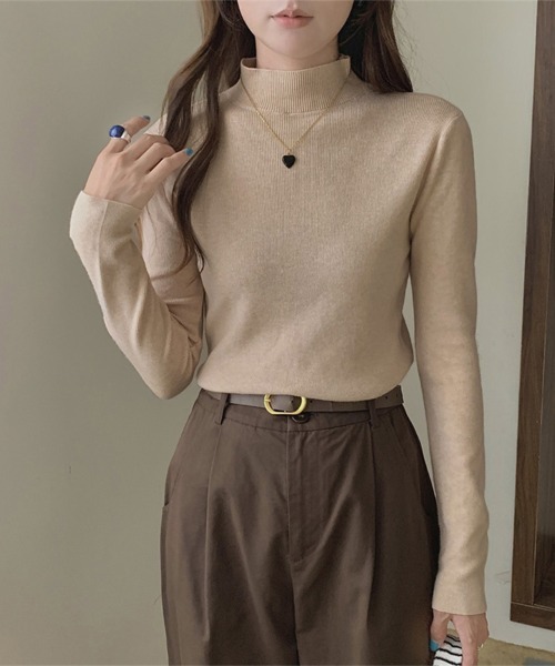 ReRe(リリ)の「モックネックリブニットトップス(ニット/セーター・レディース・ブラック/ライトブルー/ホワイト/ベージュ/オートミール/マスタード・FREE)」の16枚目の写真