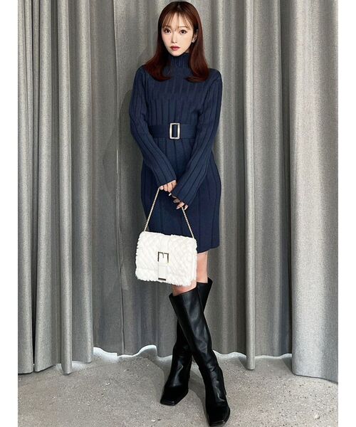 RESEXXY（リゼクシー）の「キルティングファーコンパクトバッグ（ハンドバッグ・レディース・ホワイト/ブラック・FREE）」の15枚目の写真