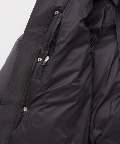 JOURNAL STANDARD(ジャーナルスタンダード)の「LASKA air / ラスカ エアー ショート スタンド グース ダウン(ダウンジャケット/コート・メンズ・ブラック系その他/ライトグレー/ベージュ・SMALL/MEDIUM/LARGE)」の9枚目の写真