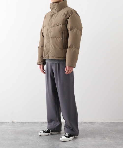 JOURNAL STANDARD(ジャーナルスタンダード)の「LASKA air / ラスカ エアー ショート スタンド グース ダウン(ダウンジャケット/コート・メンズ・ブラック系その他/ライトグレー/ベージュ・SMALL/MEDIUM/LARGE)」の15枚目の写真