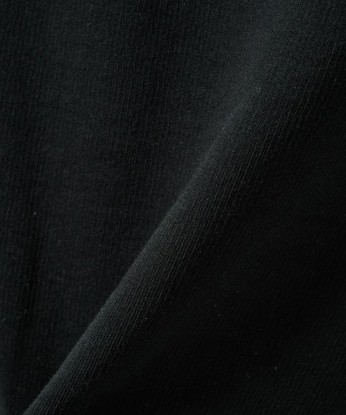 TAAKK(ターク)の「【TAAKK】TAPE EMBROIDERY JERSEY SWEAT SHIRT(スウェット・メンズ・グレー/ブラック・2/3)」の13枚目の写真