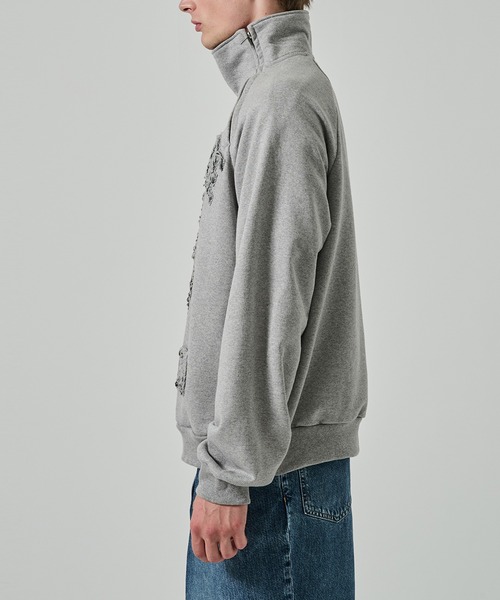 TAAKK(ターク)の「【TAAKK】TAPE EMBROIDERY JERSEY SWEAT SHIRT(スウェット・メンズ・グレー/ブラック・2/3)」の14枚目の写真