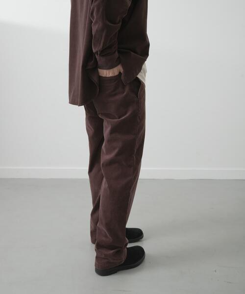 ITEMS URBANRESEARCH（アイテムズ アーバンリサーチ）の「Souplement Corduroy Pants（その他パンツ・メンズ・チャコールグレー/ブラウン/ブラック・LARGE/MEDIUM）」の4枚目の写真