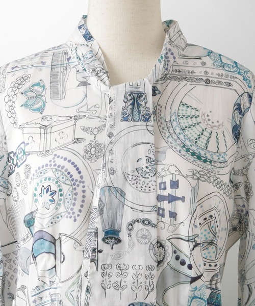 HUIT bouquet(ユイット)の「ボウタイ ワンピース Made with Liberty Fabric HUIT(ワンピース・レディース・グレー/ブルー/ベージュ/ピンク・M)」の16枚目の写真