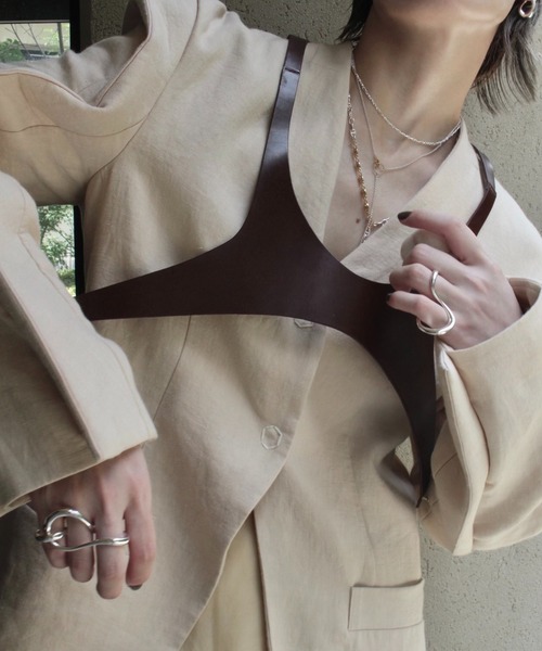 Soierie(ソワリー)の「レイヤード ネックレス (3Set) / Layered necklace (3Set)(ネックレス・レディース・シルバー×ゴールド・FREE)」の9枚目の写真