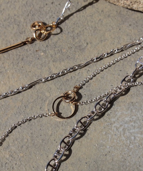 Soierie(ソワリー)の「レイヤード ネックレス (3Set) / Layered necklace (3Set)(ネックレス・レディース・シルバー×ゴールド・FREE)」の22枚目の写真