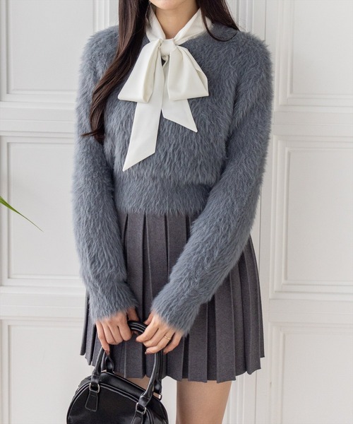 clear（クリア）の「ロングフェザー丸首ニットトップス［大人 カジュアル 着回し力抜群］≪再入荷≫（ニット/セーター・レディース・アイボリー/グレー系その他/チャコールグレー/ブラック系その他/ブラウン/ボルドー/ピンクベージュ/ミント・F）」の3枚目の写真