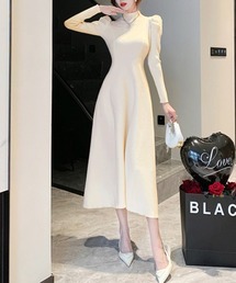 ハイネックフィットニットワンピース