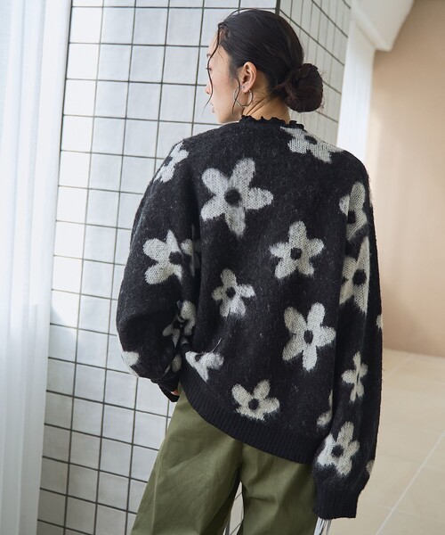 PENNEYS(ぺニーズ)の「【PENNEYS(ぺニーズ)別注】アソートジャガード起毛ニットカーディガン(カーディガン/ボレロ・レディース・ブラウン/ダークグレー/ベージュ/ネイビー/ブラック/ライトブルー・M/L)」の9枚目の写真