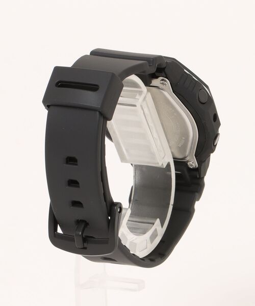 G-SHOCK(ジーショック)の「G-SHOCK/ジーショック 腕時計 GMA-P2110-1AJF(アナログ腕時計・メンズ・ブラック・FREE)」の2枚目の写真