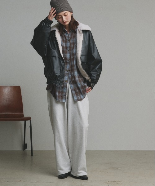 ad thie(アドティエ)の「ポケット付き オーバーサイズ チェックシャツ(シャツ/ブラウス・レディース・ブラック/ブルー/ブラウン・FREE)」の6枚目の写真