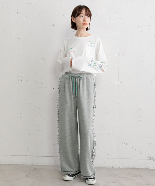 POU DOU DOU(プードゥドゥ)の「サイドフリルスウエットパンツ(その他パンツ・レディース・オートミール/グレー・M)」の4枚目の写真