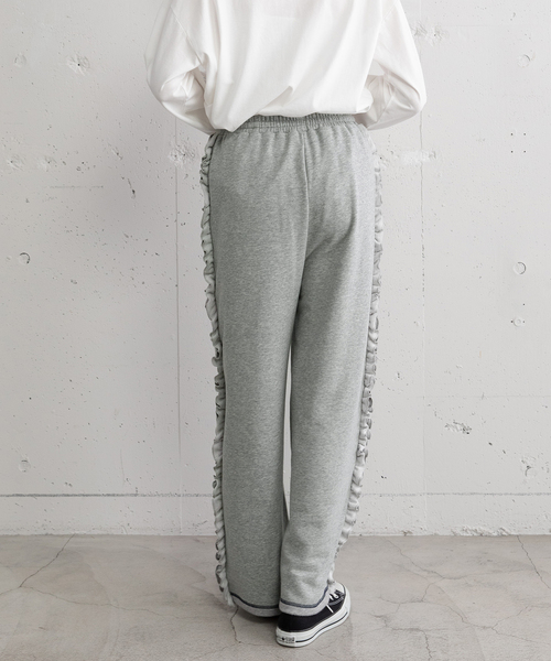 POU DOU DOU(プードゥドゥ)の「サイドフリルスウエットパンツ(その他パンツ・レディース・オートミール/グレー・M)」の9枚目の写真