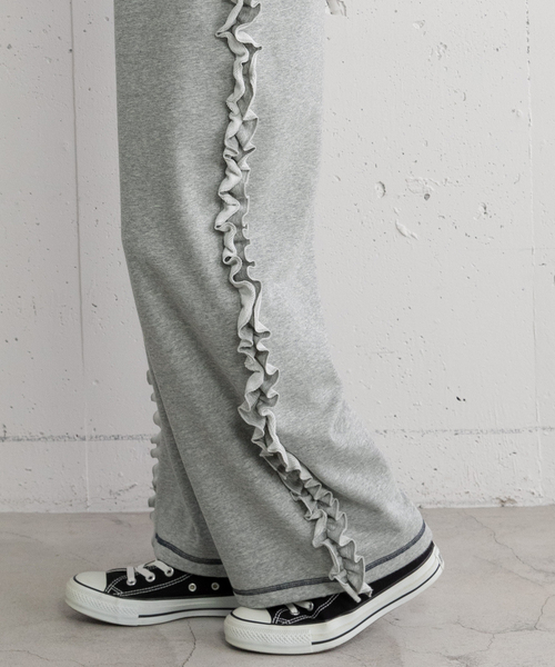 POU DOU DOU(プードゥドゥ)の「サイドフリルスウエットパンツ(その他パンツ・レディース・オートミール/グレー・M)」の12枚目の写真