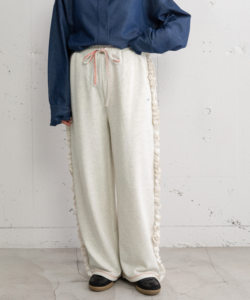 POU DOU DOU(プードゥドゥ)の「サイドフリルスウエットパンツ(その他パンツ・レディース・オートミール/グレー・M)」の16枚目の写真