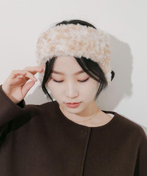 SMELLY（スメリー）の「ファーフラップヘアバンド（ヘアバンド・レディース・ベージュ系その他/グレー・-）」の15枚目の写真