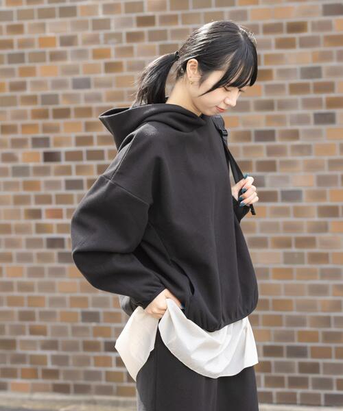 EKAL（エカル）の「ウォームドジャージフーディー（その他トップス・レディース・ブラウン/アイボリー/ブラック・ONE）」の2枚目の写真