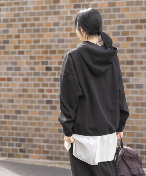 EKAL（エカル）の「ウォームドジャージフーディー（その他トップス・レディース・ブラウン/アイボリー/ブラック・ONE）」の17枚目の写真