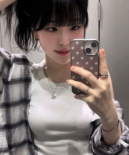 MUSINSA STANDARD WOMAN（ムシンサスタンダードウーマン）の「ウィメンズエッセンシャルタンクトップ[ホワイト]（Tシャツ/カットソー・レディース・その他・SMALL/MEDIUM/LARGE/X-LARGE/X-SMALL）」の11枚目の写真