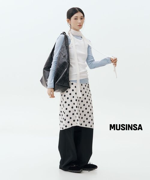 MUSINSA STANDARD WOMAN（ムシンサスタンダードウーマン）の「ウィメンズエッセンシャルタンクトップ[ホワイト]（Tシャツ/カットソー・レディース・その他・SMALL/MEDIUM/LARGE/X-LARGE/X-SMALL）」の12枚目の写真