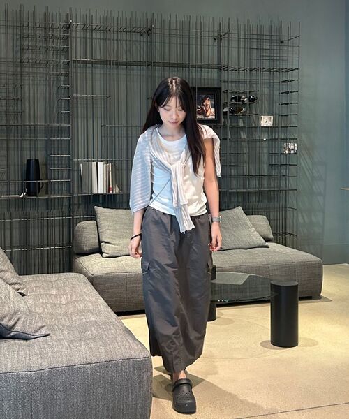 MUSINSA STANDARD WOMAN（ムシンサスタンダードウーマン）の「ウィメンズエッセンシャルタンクトップ[ホワイト]（Tシャツ/カットソー・レディース・その他・SMALL/MEDIUM/LARGE/X-LARGE/X-SMALL）」の17枚目の写真