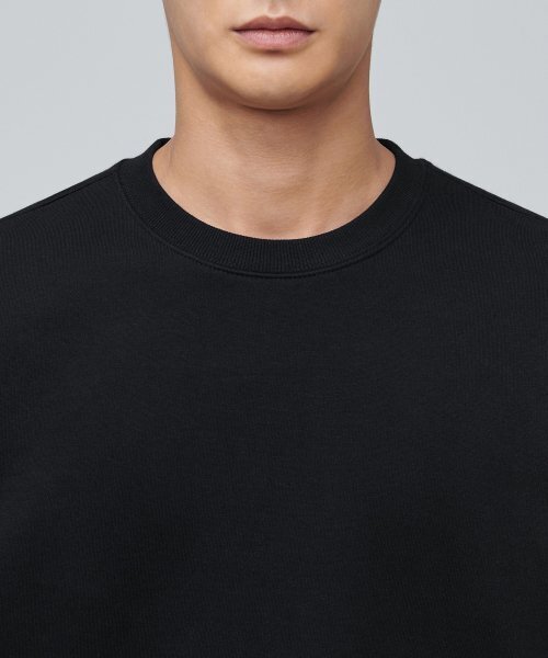 MUSINSA STANDARD（ムシンサスタンダード）の「裏起毛スウェットシャツ [ブラック]（スウェット・メンズ・その他・SMALL/MEDIUM/LARGE/X-LARGE/XX-LARGE/XXX-LARGE）」の3枚目の写真