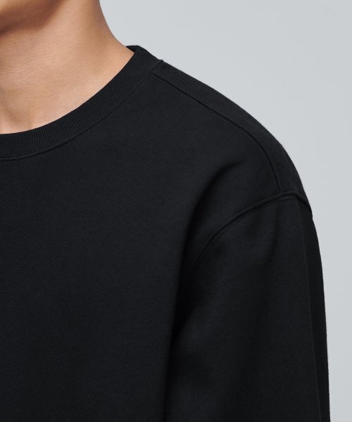 MUSINSA STANDARD（ムシンサスタンダード）の「裏起毛スウェットシャツ [ブラック]（スウェット・メンズ・その他・SMALL/MEDIUM/LARGE/X-LARGE/XX-LARGE/XXX-LARGE）」の5枚目の写真