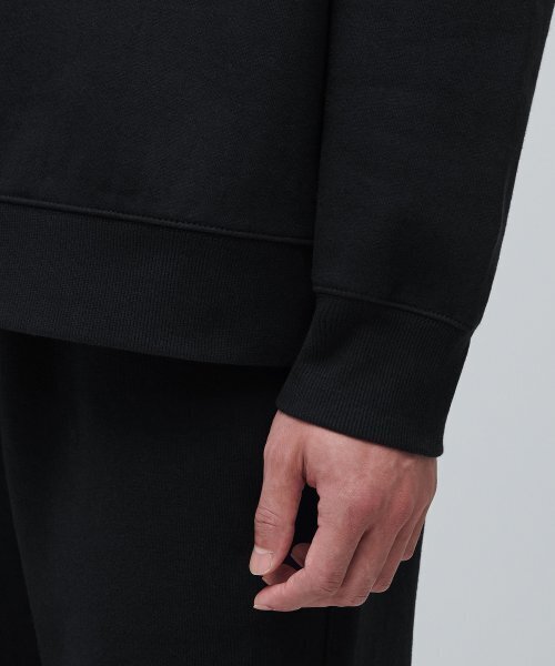 MUSINSA STANDARD（ムシンサスタンダード）の「裏起毛スウェットシャツ [ブラック]（スウェット・メンズ・その他・SMALL/MEDIUM/LARGE/X-LARGE/XX-LARGE/XXX-LARGE）」の6枚目の写真