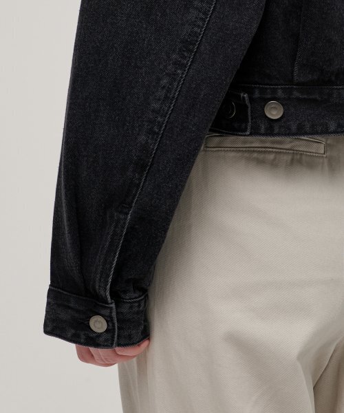 MUSINSA STANDARD WOMAN（ムシンサスタンダードウーマン）の「ウィメンズオーバーサイズデニムトラッカージャケット[ウォッシュドブラック]（デニムジャケット・レディース・その他・SMALL/MEDIUM）」の8枚目の写真