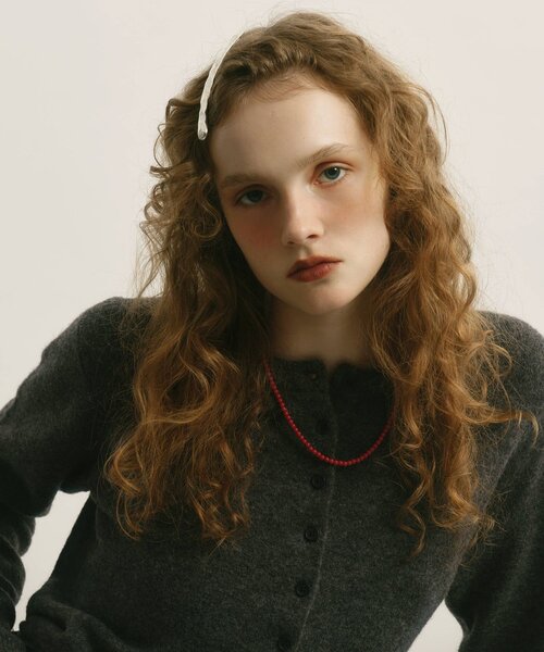 DISCOAT（ディスコート）の「【amulle by DISCOAT】カラービーズネックレス（ネックレス・レディース・レッド/アイボリー/ブラック・FREE）」の3枚目の写真