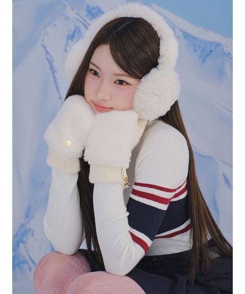 LILY BROWN（リリーブラウン）の「【LILY BROWN×MARY QUANT】ストラップ付きファーミトン（手袋・レディース・ベージュ/オフホワイト・F）」の6枚目の写真