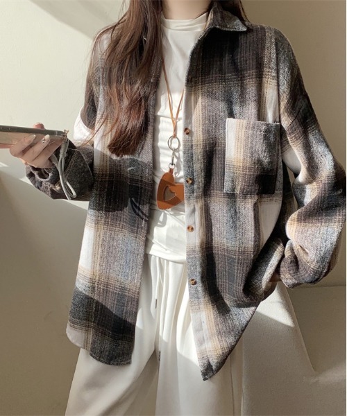 gossip!ロサンゼルス(ゴシップロサンゼルス)の「Y2K 男女共用ビッグサイズシャツチェック ロングシャツ(Tシャツ/カットソー・レディース・ブラック/ワイン/チェック・M)」の3枚目の写真