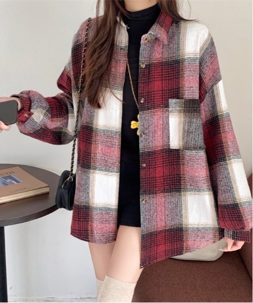 gossip!ロサンゼルス(ゴシップロサンゼルス)の「Y2K 男女共用ビッグサイズシャツチェック ロングシャツ(Tシャツ/カットソー・レディース・ブラック/ワイン/チェック・M)」の17枚目の写真