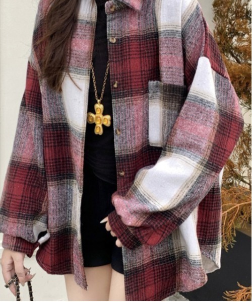 gossip!ロサンゼルス(ゴシップロサンゼルス)の「Y2K 男女共用ビッグサイズシャツチェック ロングシャツ(Tシャツ/カットソー・レディース・ブラック/ワイン/チェック・M)」の10枚目の写真