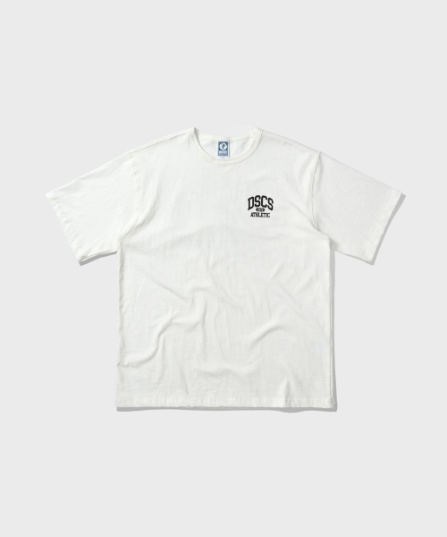 DISCUS ATHLETIC(ディスカス アスレチック)の「ヘビーウェイト DCSC スモールロゴTシャツ オフホワイト(Tシャツ/カットソー・メンズ・その他・MEDIUM/LARGE/X-LARGE/XX-LARGE)」の1枚目の写真