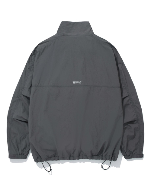 COVERNAT(カバーナット)の「コンフィナイロン トラックジャケット チャコール(ナイロンジャケット・レディース・その他・LARGE/MEDIUM/SMALL/X-LARGE/X-SMALL/XX-LARGE)」の2枚目の写真