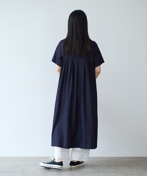 bulle de savon（ビュルデサボン）の「5.5OZ denim 丸衿ワンピース（ワンピース・レディース・インディゴブルー・FREE）」の4枚目の写真
