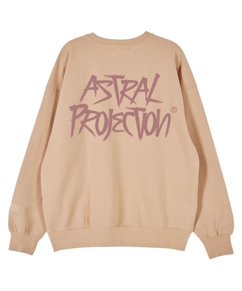 ASTRAL PROJECTION(アストラルプロジェクション)の「グラフィティレタリングオーバーサイズドロップショルダースウェット_ピーチ(スウェット・メンズ・その他・XX-LARGE/MEDIUM/LARGE/X-LARGE)」の2枚目の写真