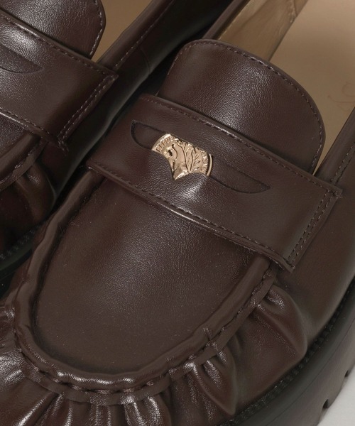 A part by(アパートバイ)の「ボリュームコインローファー(ローファー・レディース・ブラウン/ブラック・MEDIUM/LARGE)」の6枚目の写真