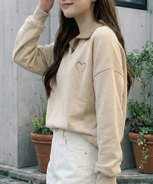 cammie(キャミー)の「ハートポイント襟付きトップス(その他トップス・レディース・ベージュ/ホワイト/ブラック・M/L)」の13枚目の写真