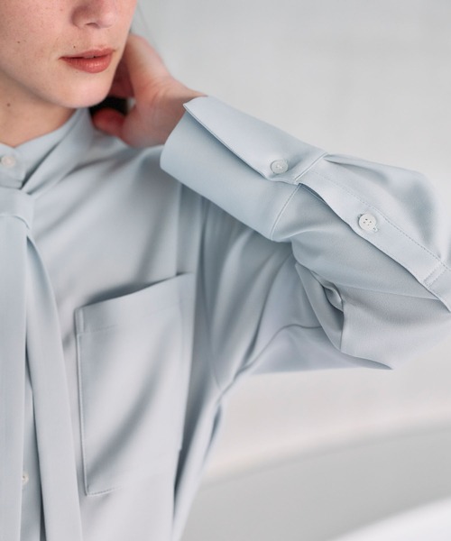 N.O.R.C（ノーク）の「バックサテンストレッチボウタイブラウス（シャツ/ブラウス・レディース・ホワイト/サックスブルー/ネイビー・フリー）」の11枚目の写真