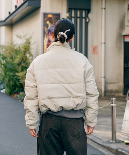 Knuth Marf（クヌースマーフ）の「EX.short down like jacket（ダウンジャケット/コート・レディース・アイボリー/ブラック・FREE）」の5枚目の写真