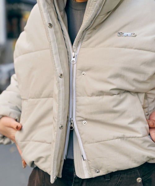 Knuth Marf（クヌースマーフ）の「EX.short down like jacket（ダウンジャケット/コート・レディース・アイボリー/ブラック・FREE）」の6枚目の写真