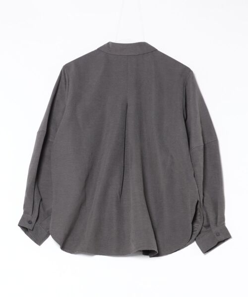 SWITCH BY ARCH(スイッチバイアーチ)の「【RS】【SWITCH by ARCH】Cocoon Volume Sleeve Peach Shirts(シャツ/ブラウス・レディース・オフホワイト/チャコールグレー・FREE)」の3枚目の写真