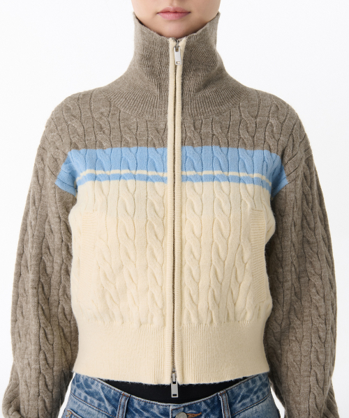 MUSINSA STANDARD WOMAN（ムシンサスタンダードウーマン）の「ウィメンズカラーブロックケーブルニットジップアップ[ヘッダーベージュ]（ニット/セーター・レディース・その他・LARGE/MEDIUM/SMALL/X-SMALL）」の3枚目の写真