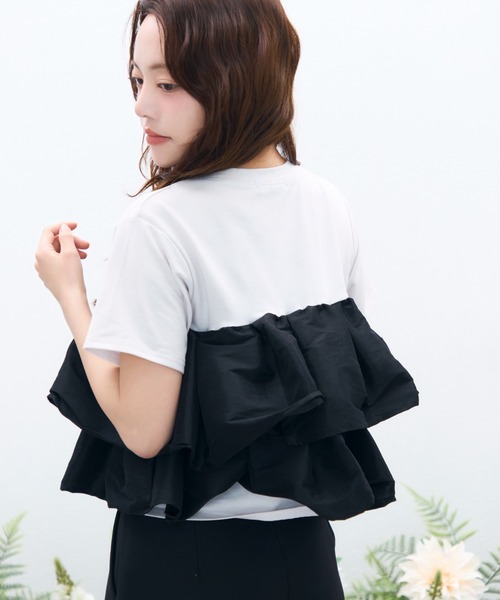 krahe(クレーエ)の「天竺ナイロンドッキングティアードフリルTシャツ(Tシャツ/カットソー・レディース・ブラック/オフホワイト/ブラウン・FREE)」の4枚目の写真