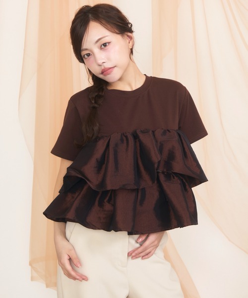 krahe(クレーエ)の「天竺ナイロンドッキングティアードフリルTシャツ(Tシャツ/カットソー・レディース・ブラック/オフホワイト/ブラウン・FREE)」の14枚目の写真