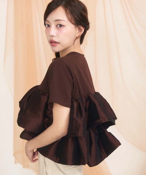 krahe(クレーエ)の「天竺ナイロンドッキングティアードフリルTシャツ(Tシャツ/カットソー・レディース・ブラック/オフホワイト/ブラウン・FREE)」の10枚目の写真